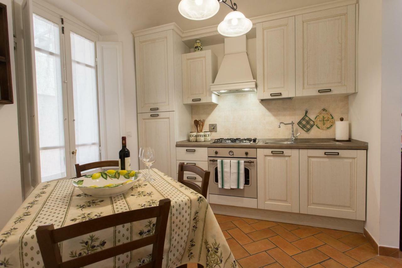 Datini Apartment プラート エクステリア 写真
