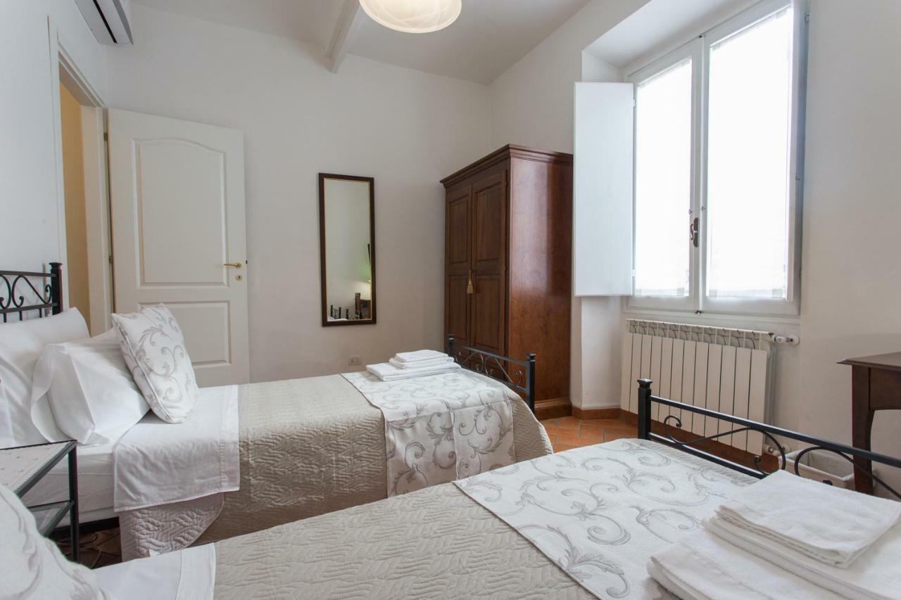 Datini Apartment プラート エクステリア 写真